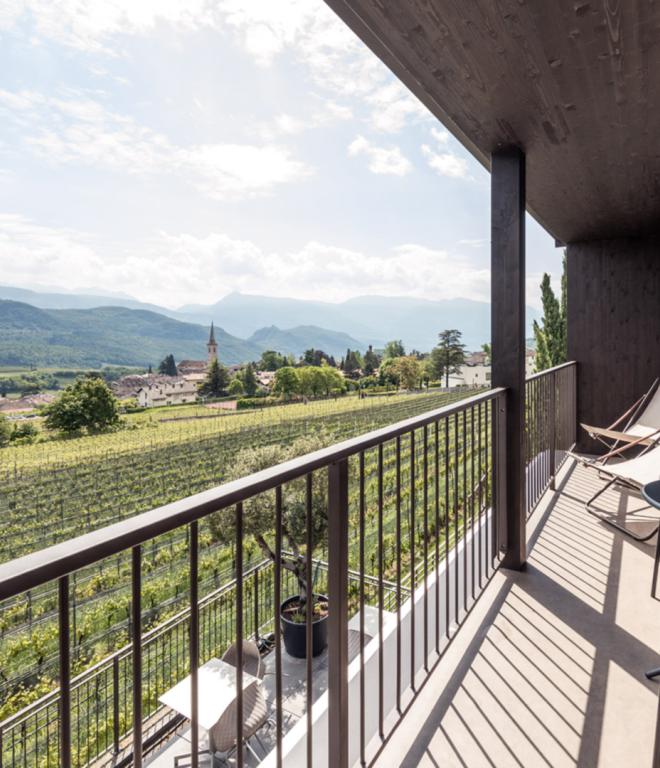 Terrasse mit Blick Felderer Boutiquehotel in Südtirol